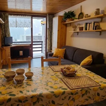 Апартаменти Genepy Cervinia Vda Vacanze In Vetta Cir 0252