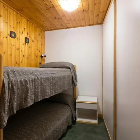 Genepy Cervinia Vda Vacanze In Vetta Cir 0252 アパート